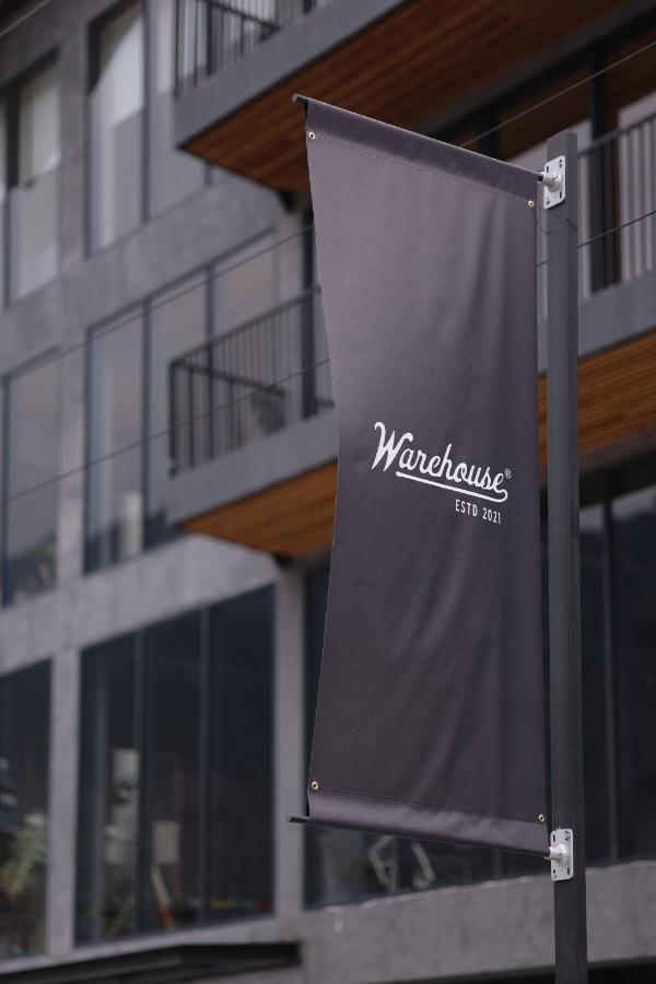 Hotel Warehouse X Poshtel Manāli Exterior foto